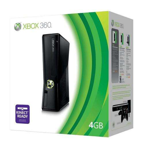 *** Xbox 360 4 GB *** With Play and Charge Kit *** Very Good Condition *** LOTS OF GAMES ***