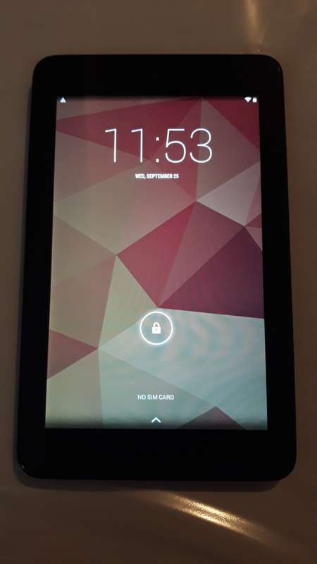 Dell Venue 7 - HD SCREEN - 3G SIM CARD VERSION - 16GB
