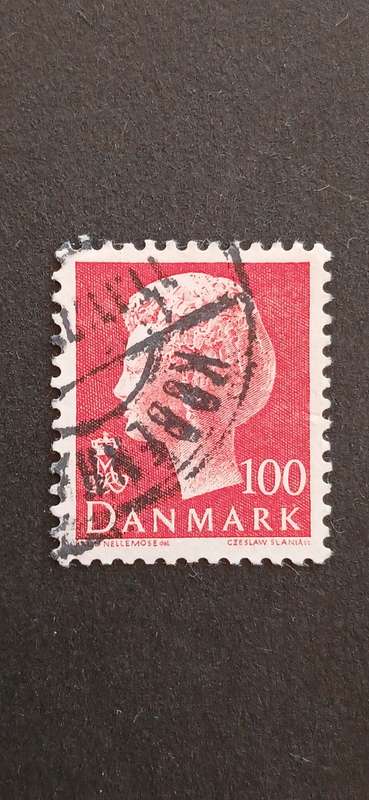 DENMARK 1976 QUEEN MARGERETHE II