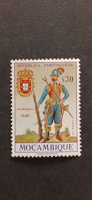 MOZAMBIQUE 1966 PORTUGUESE MILITARY UNIFORMS