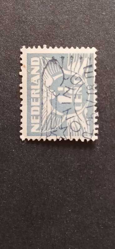 NETHERLANDS 1935 NUMERAL STAMPS- NEW COLORS