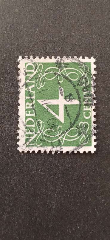 NETHERLANDS 1946-69 NEW DAILY STAMPS