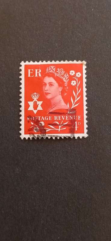 REGIONAL DEFINITIVES NORTHERN IRELAND 1958 QUEEN ELIZABETH II - NEW COLORS