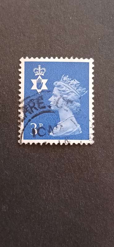 REGIONAL DEFINITIVES NORTHERN IRELAND QUEEN ELIZABETH II- NEW DEFINITIVE ISSUE