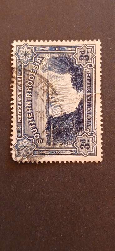 SOUTHERN RHODESIA 1935-41 VICTORIA FALLS INSCRIBED WITH `POSTAGE AND REVENUE` AT TOP OF FRAME