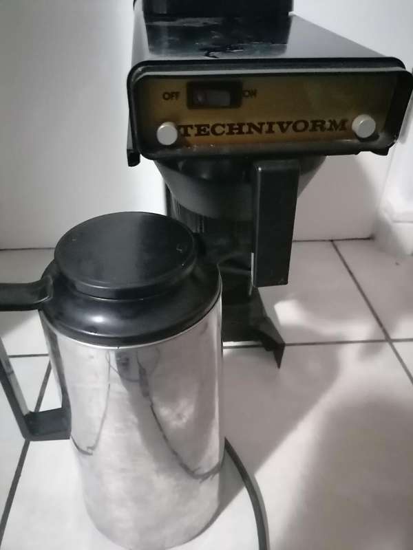 ***LIQUIDATION ITEM**R30 FREIGHT**COMMERCIAL TECHNIVORM THERMOSERVE COFFEE MACHINE*UNTESTED*