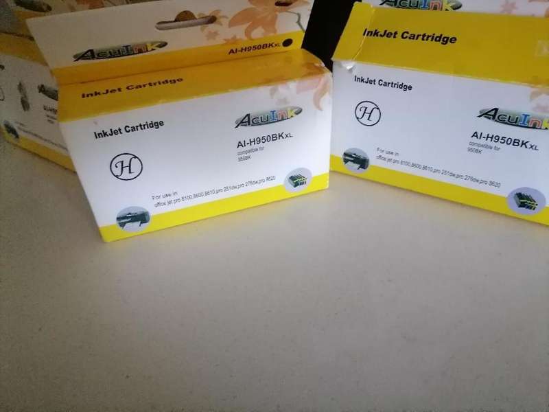 *FESTIVE DEALS*R30 FREIGHT FOR THE LOT*LOT OF BRAND NEW INK CARTRIDGES AND TONERS*