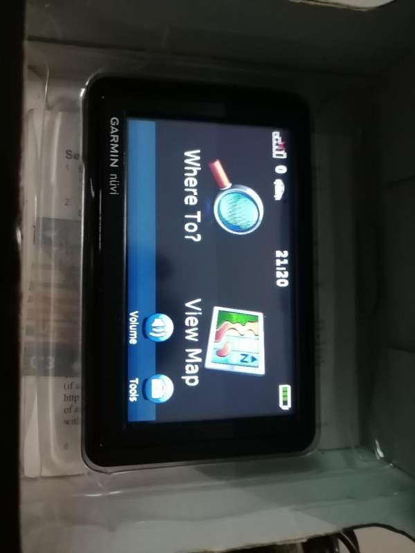 *YEAR END CLEARANCE*R30 FREIGHT*GARMIN NUVI 1310 GPS IN BOX WITH CAR CHARGER*WORKING**