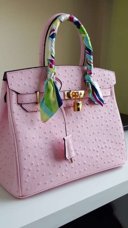 BRAND NEW  %100 GENUINE LEATHER DESIGNER  HAND BAG