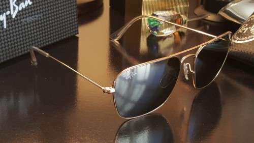 BRAND NEW RAY-BAN DESIGNER SUNGLASSES FOR SALE