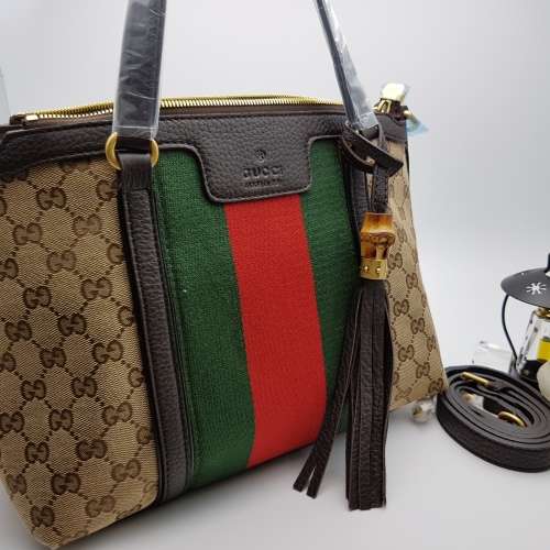 BRAND NEW GUCCI DESIGNER HANDBAG FOR SALE