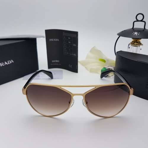 BRAND NEW PRADA DESIGNER SUNGLASSES FOR SALE