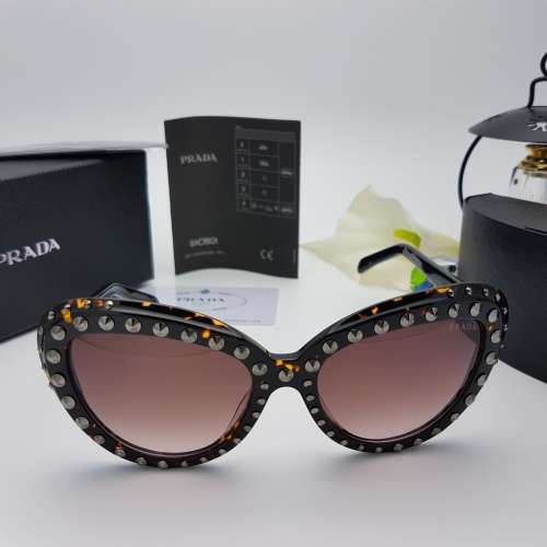 BRAND NEW PRADA DESIGNER SUNGLASSES FOR SALE