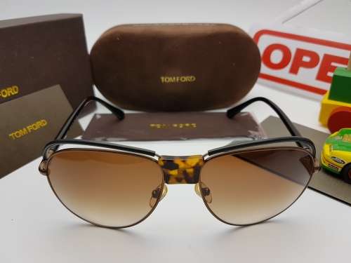 BRAND NEW TOM FORD DESIGNER SUNGLASSES FOR SALE
