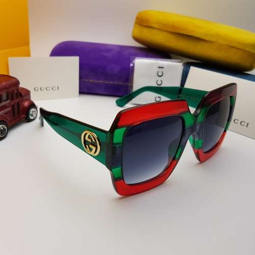 BRAND NEW GUcci DESIGNER SUNGLASSES FOR SALE