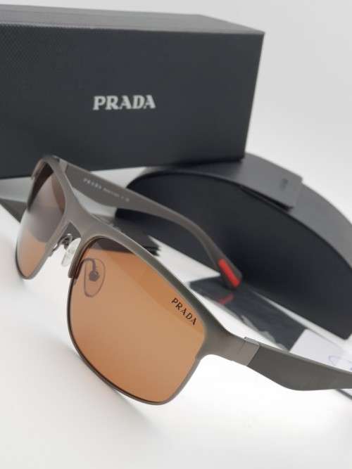 BRAND NEW PRADA  DESIGNER POLARIZED SUNGLASSES FOR SALE
