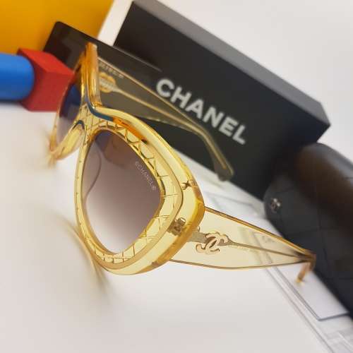 BRAND NEW CHANEL DESIGNER SUNGLASSES FOR SALE