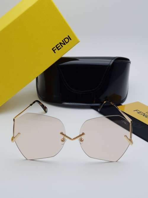 BRAND NEW FENDI DESIGNER SUNGLASSES FOR SALE