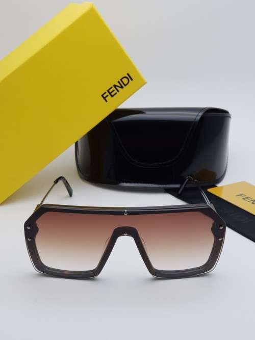 BRAND NEW FENDI DESIGNER SUNGLASSES FOR SALE