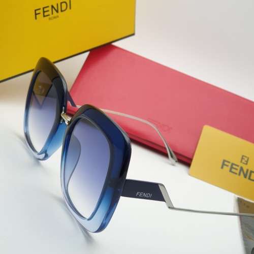 BRAND NEW FENDI DESIGNER SUNGLASSES FOR SALE