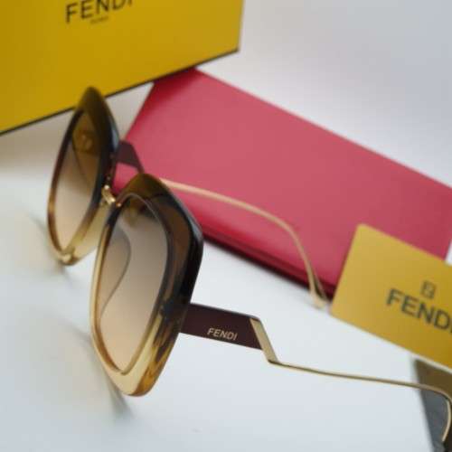 BRAND NEW FENDI DESIGNER SUNGLASSES FOR SALE