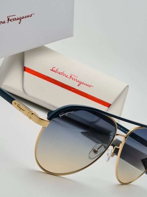 BRAND NEW SALVATORE FERRAGAMO DESIGNER SUNGLASSES FOR SALE