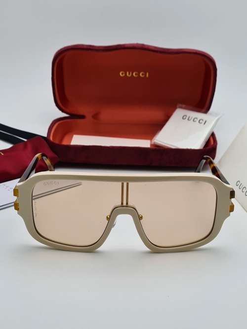 BRAND NEW GUCCI DESIGNER SUNGLASSES FOR SALE