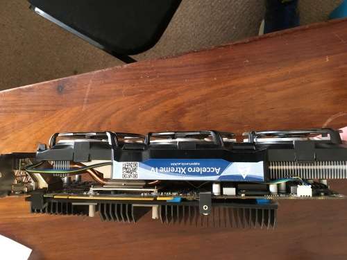 Zotac GeForce GTX 1080 Ti AMP Edition ZT-P10810D-10P 11GB