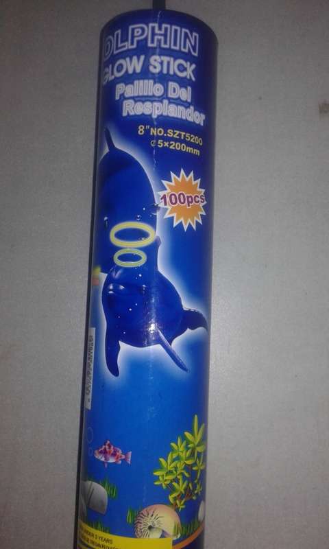 Glow in dark sticks 100pcs