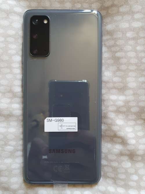 SAMSUNG S20