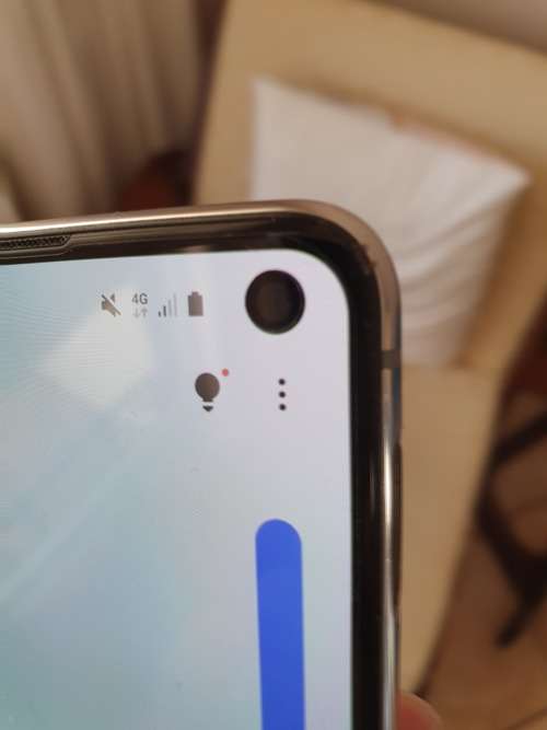 SAMSUNG S10E