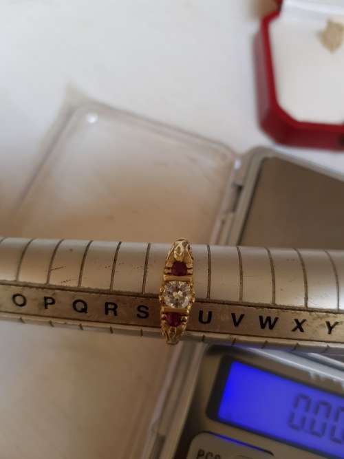 Stunning ANTIQUE RING IN CARTIER BOX -  0.56ct Diamond and ruby ring set in 18ct gold -