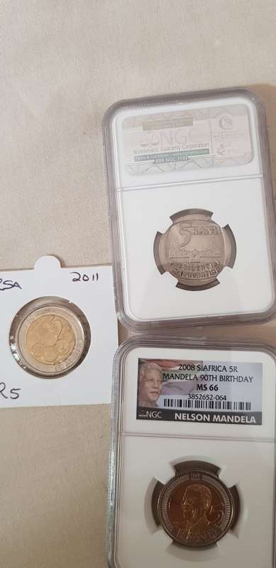 2 graded Mandela coins plus 2011 SARB 90th Anniversay R5 coin - Bid per coin to take all 3