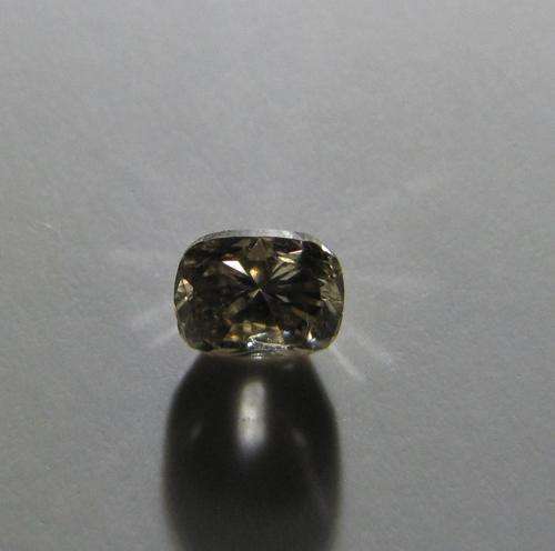 1 x CUSHION CUT DIAMOND UP FOR GRABS