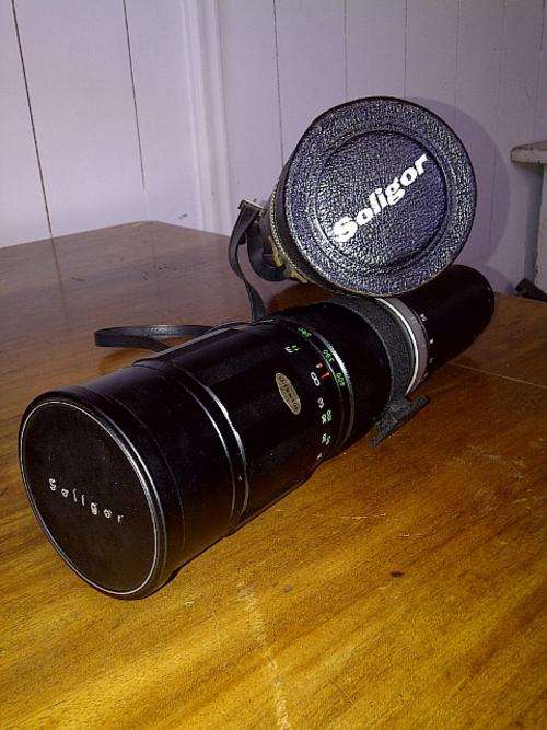 SOLIGOR F/5.6 180mm-400mm TELEZOOM - EXCELLENT CONDITION