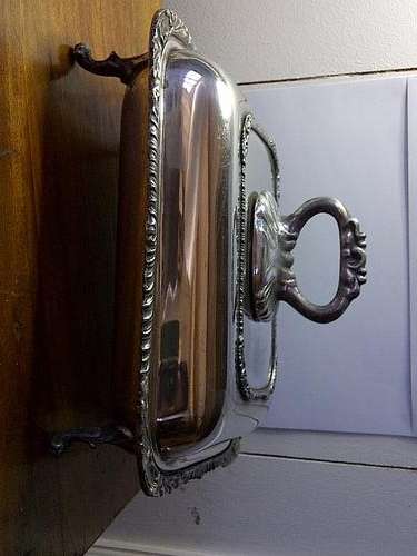 BEAUTIFUL SILVER PLATED SERANCO FOOTED VEG DISH