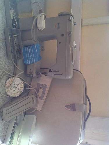 UNBEATABLE GERMAN QUALITY!! Vintage Pfaff 360 Automatic Industrial Sewing Machine - WORKING