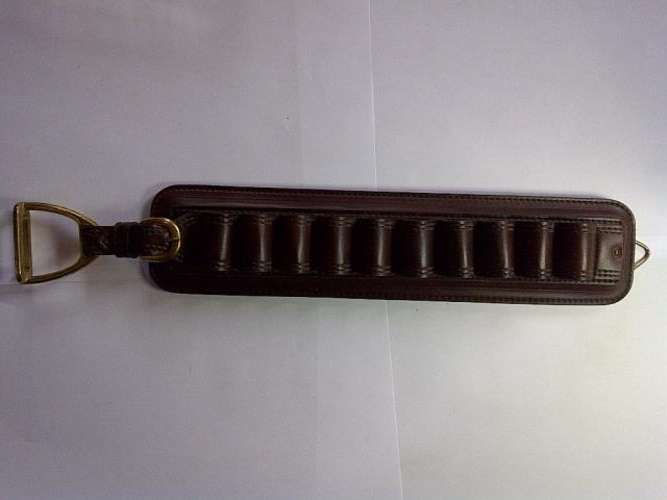 GENUINE LEATHER - As New - Leather Wall Mountable Pipe Holder with Horse Brass