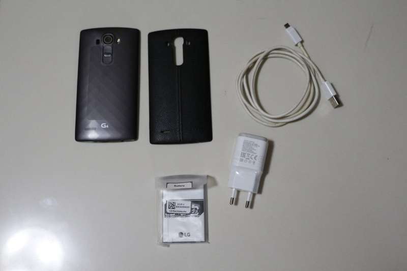 *COMBO DEAL* LG G4 SMARTPHONE *EXTRA BATTERY* *EXTRA CASES* NO RESERVE