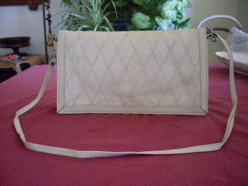 Vintage  Genuine leather ladies handbag Like new