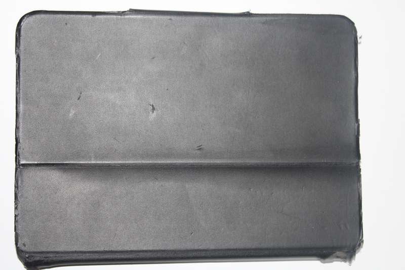 iPad Air (Gen5) Mint Condition(Screenguard & Cover Included)