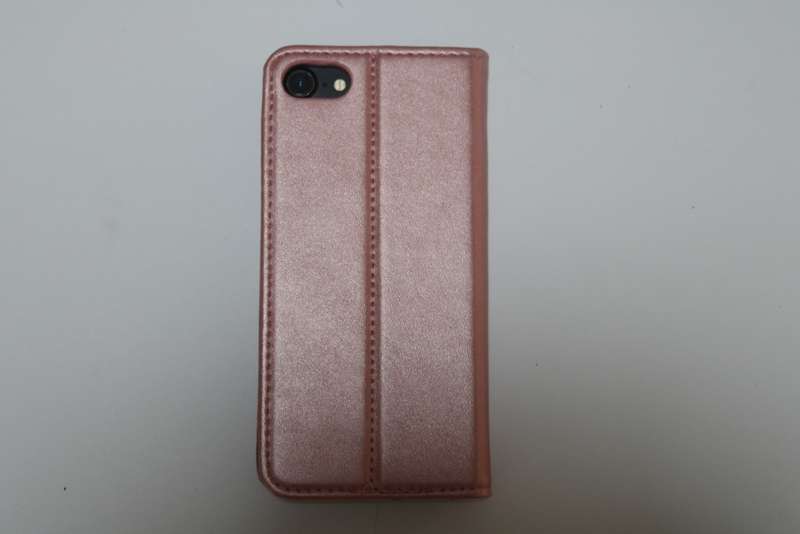 iPhone 7 32GB (Cover & Screenguard included)
