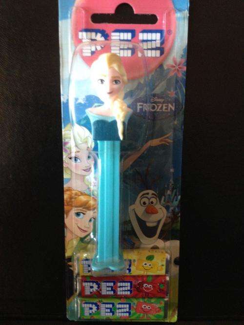 PEZ - Elsa -  Frozen - Pez Dispenser (NEW SEALED)