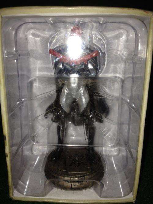 DC Chess Collection - Red Hood and the Outlaws no Magazine Eaglemoss Collections