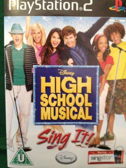 PS2 - High School Musical Sing it