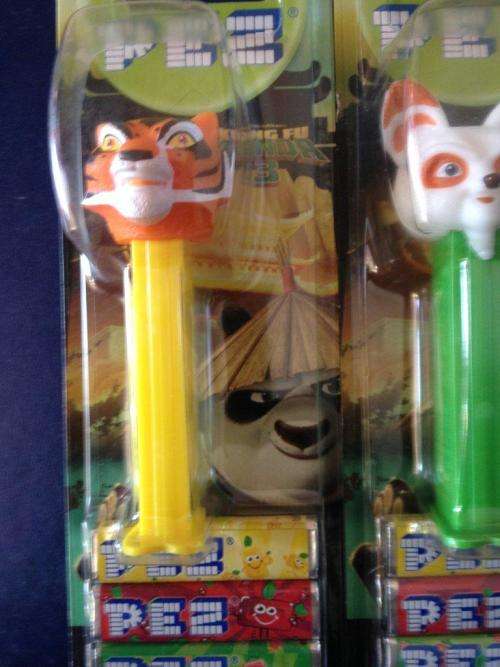 PEZ -   Kung Fu Panda  Set - Pez Dispenser (NEW SEALED) (NOS)