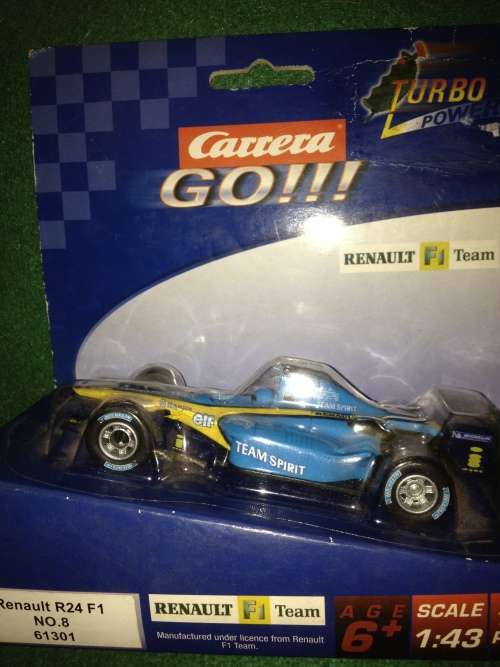 Carrera Go - Renault R24 F1  - 1:43 Scale