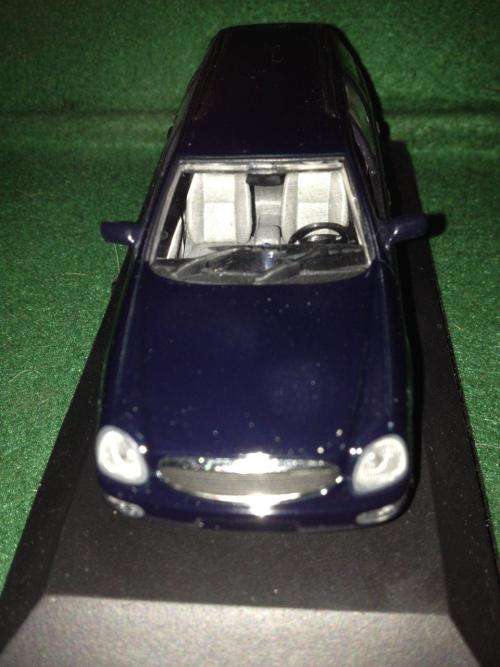 MiniChamps - Ford Scorpio Break - Blue / Grey (NOS)