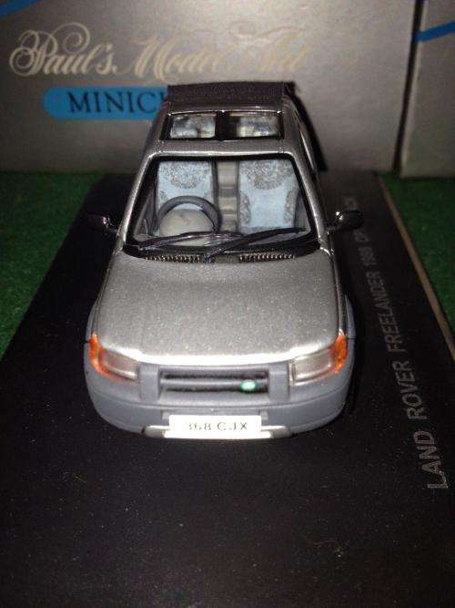 Universal Hobbies - Land Rover Freelander 1998 Open Back Silver - 1:43 Scale (NOS)
