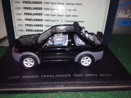 Universal Hobbies - Land Rover Freelander 1998 Open Back Beluga Black - 1:43 Scale (NOS)